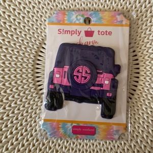 New simply southern tote Jeep charm